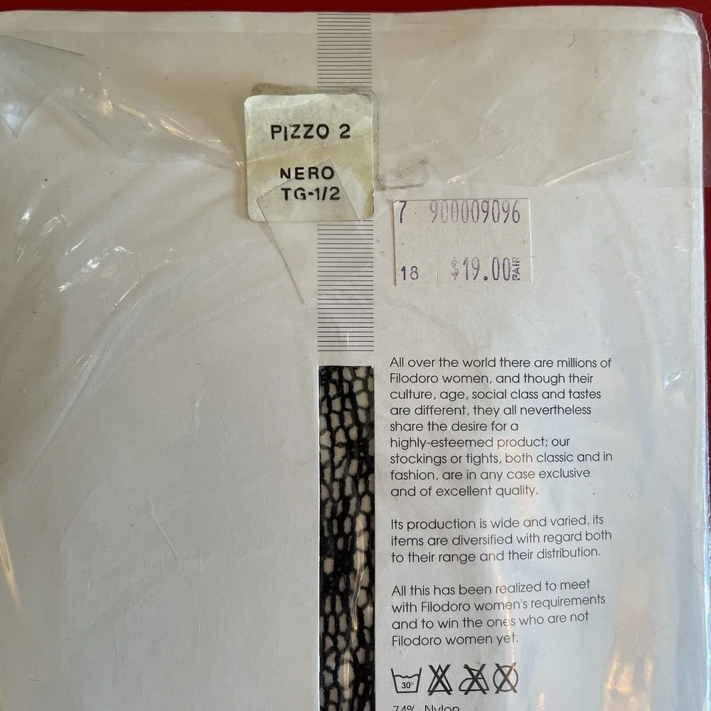 Filodoro Black Fishnet Vintage Size 1/2 Nero Made In‎ Italy Pantyhose